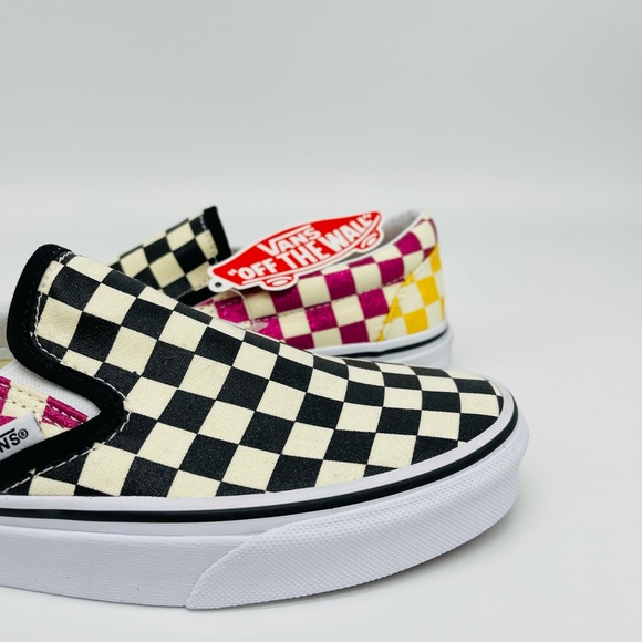 Classic Slip On Vans - Picture 4 of 11